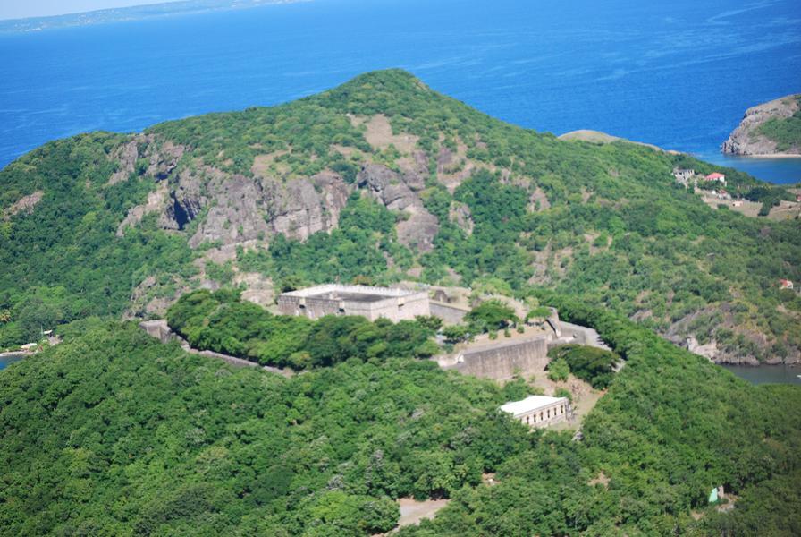 pts-les-saintes-vue-fort-napoleon-03